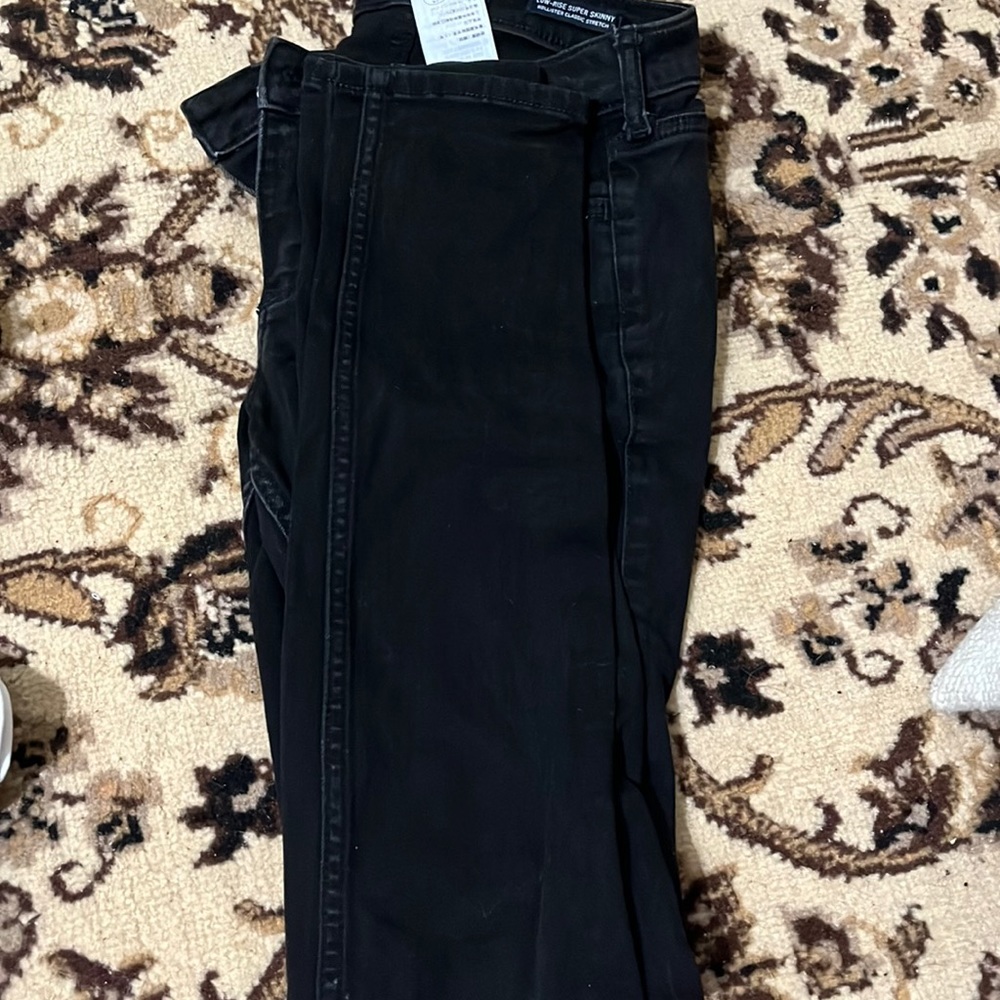 Black Hollister pants.